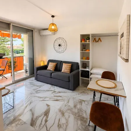 Convenient In Apartman Antibes
